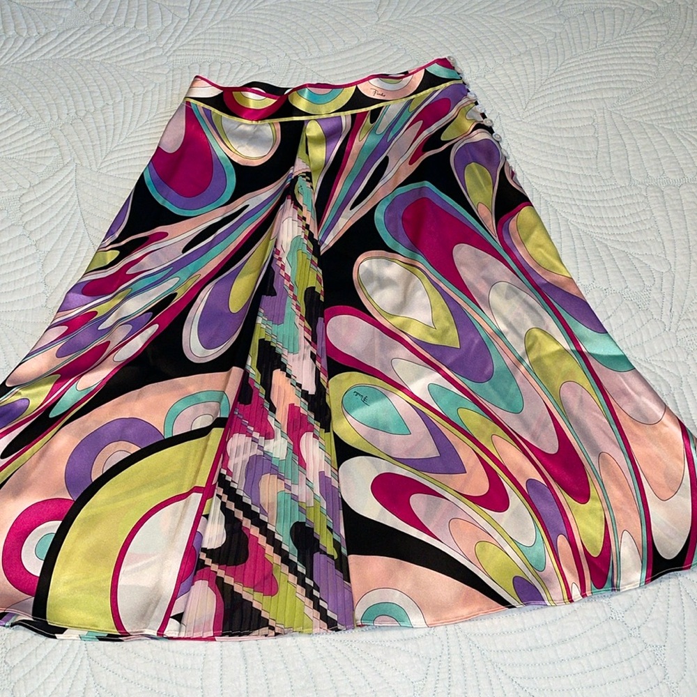 Emilio Pucci Firenze knee length skirt made in Italy size 8